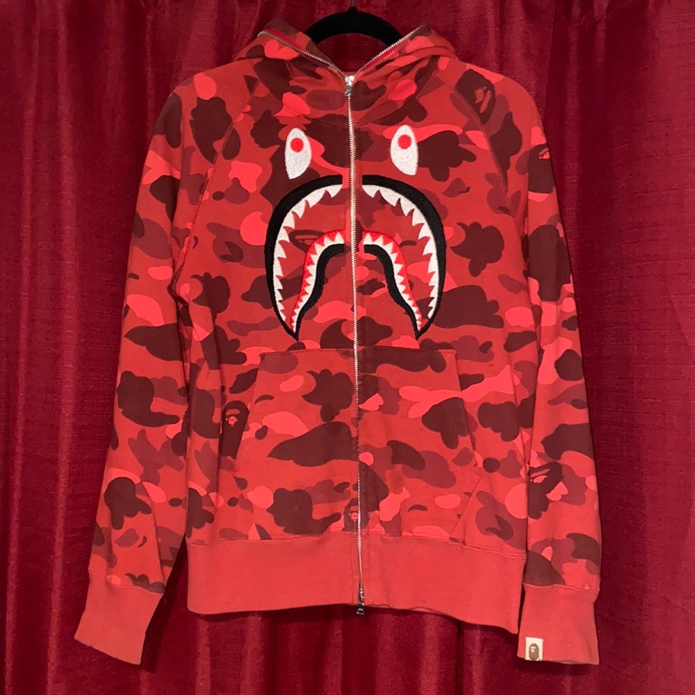 Red A Bathing Ape hoodie !